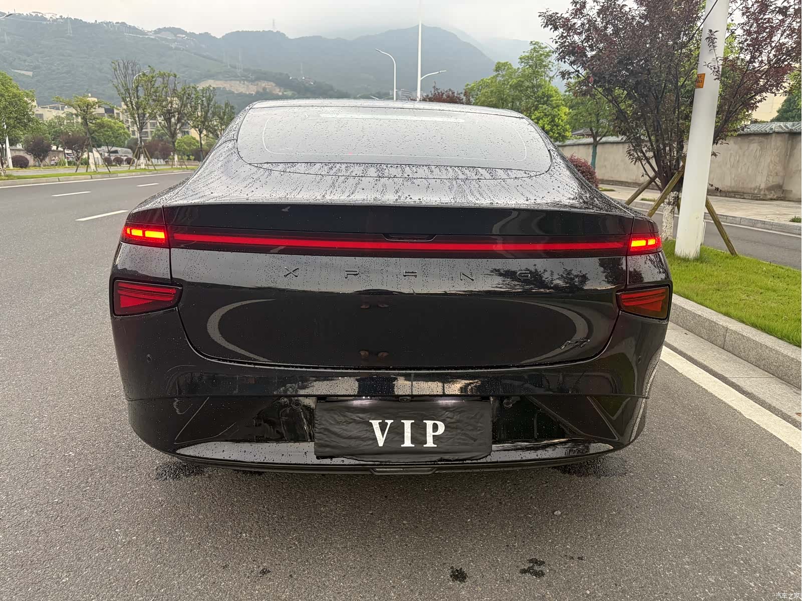 Xpeng P7, 2022 18