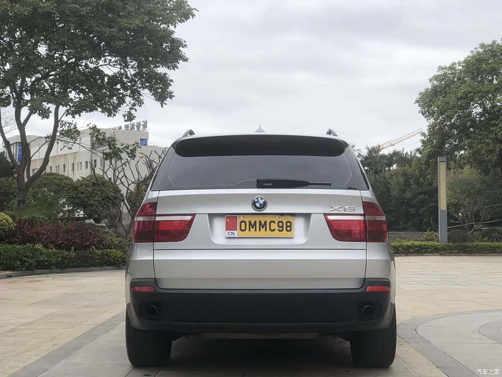 BMW X5, 2009 6