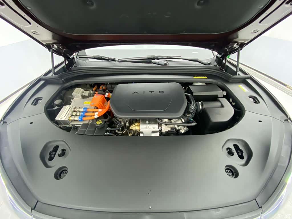 AITO M9, 2025 12