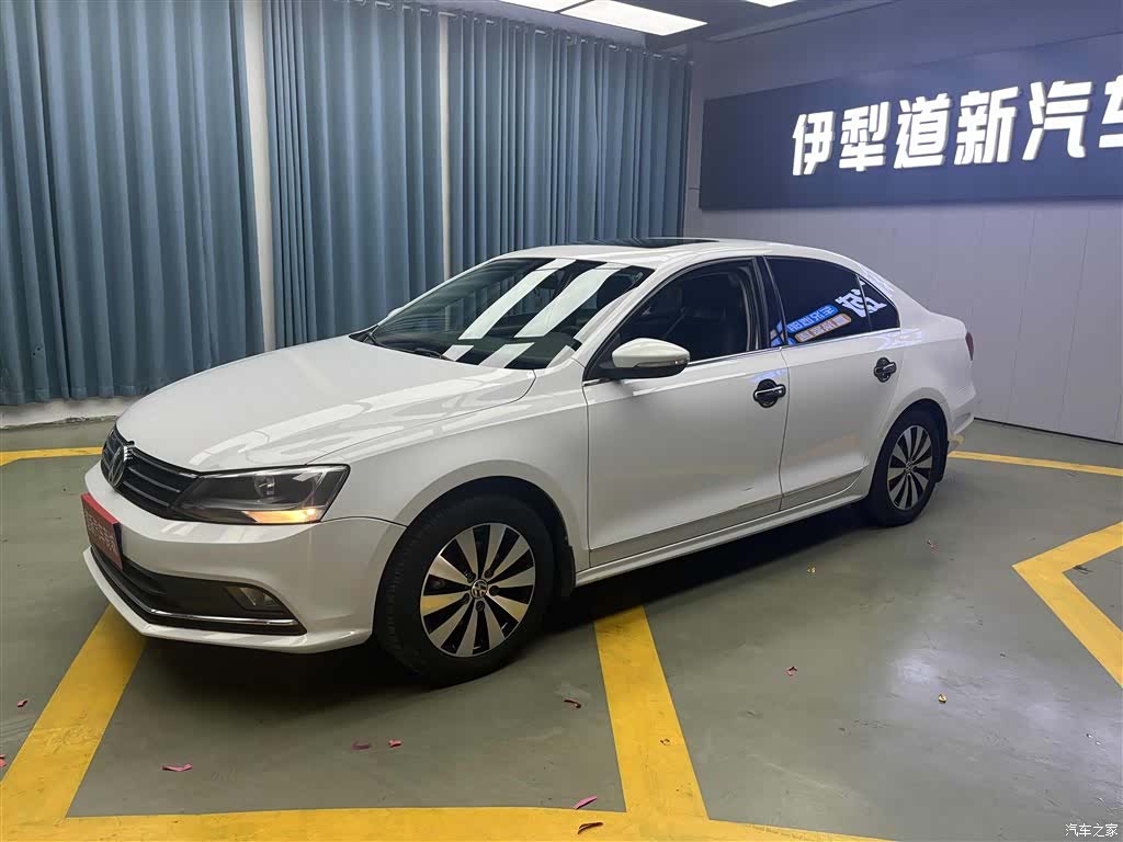 Volkswagen Sagitar, 2019 1