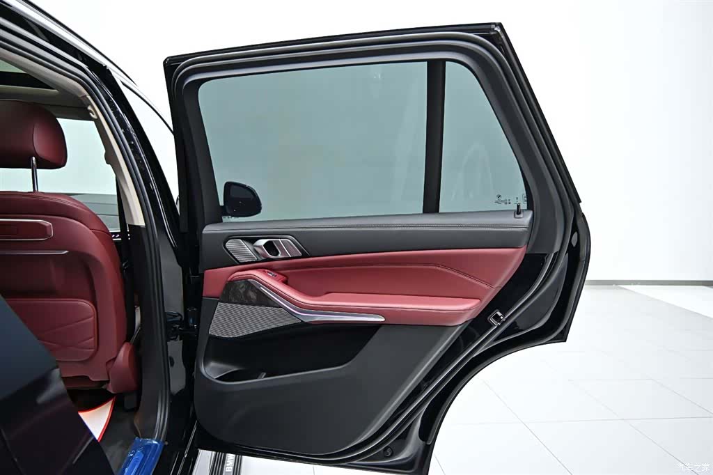 BMW X5, 2024 22