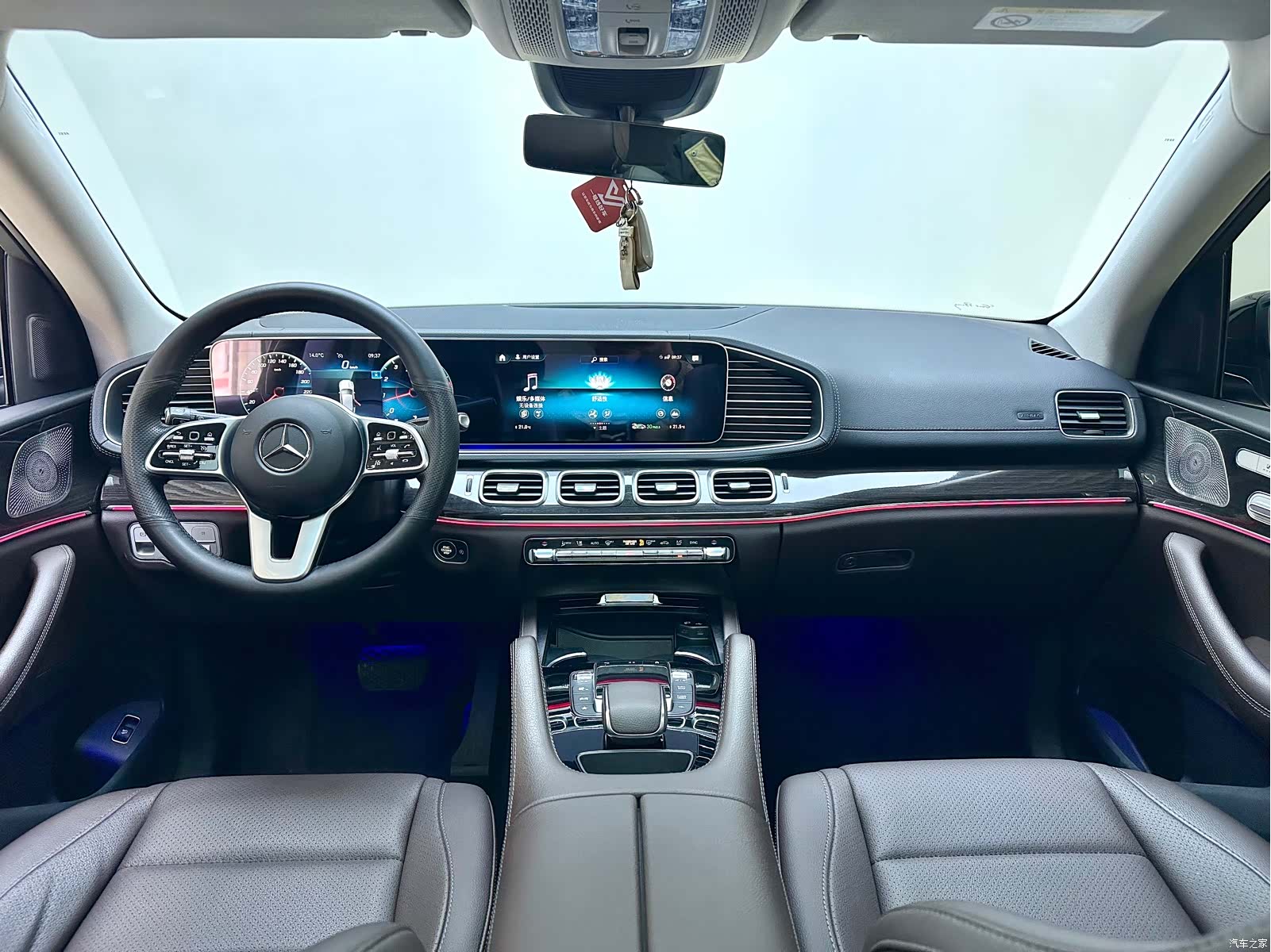 Mercedes-Benz GLE, 2022 10