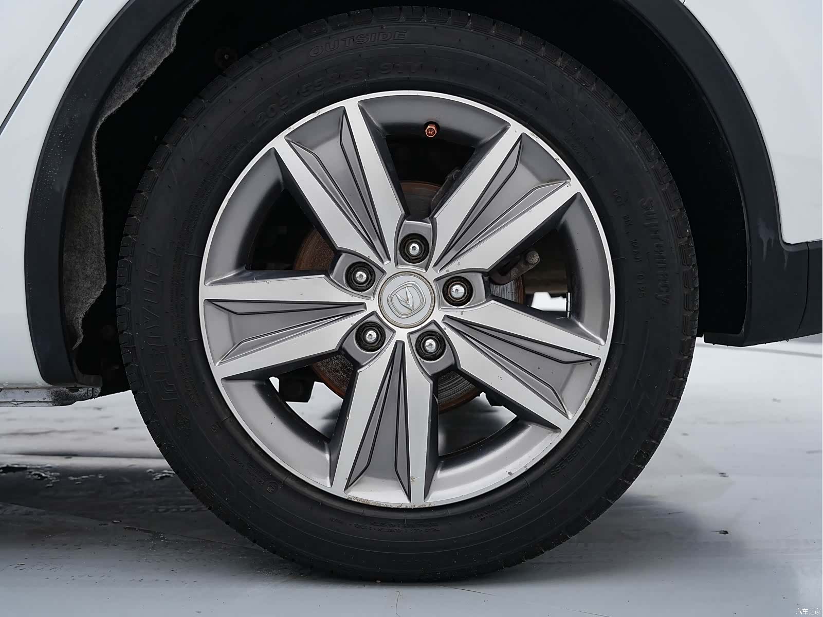 Changan Eado, 2017 23