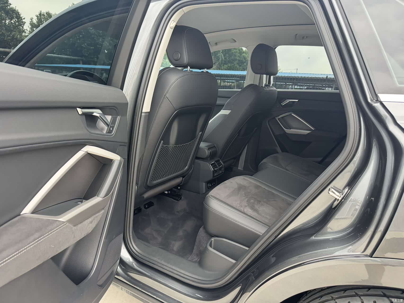 Audi Q3, 2023 15