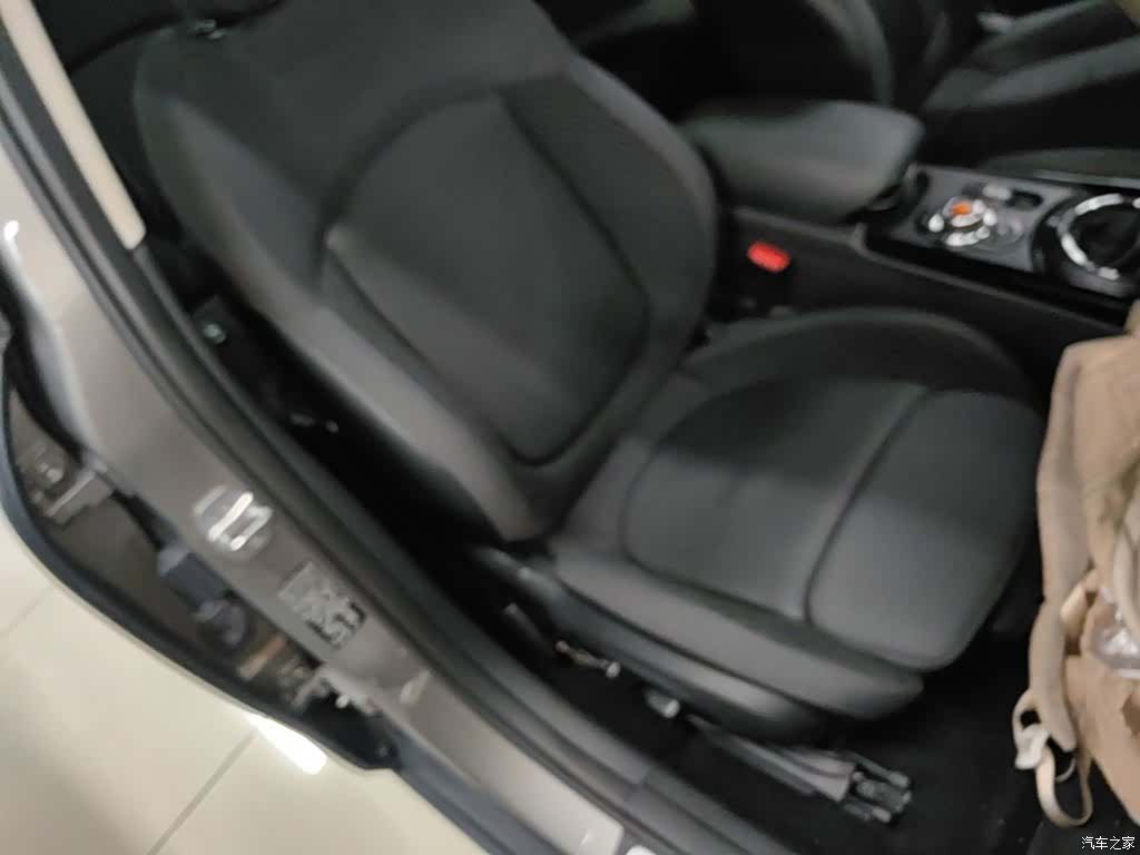 Mini Clubman, 2018 25