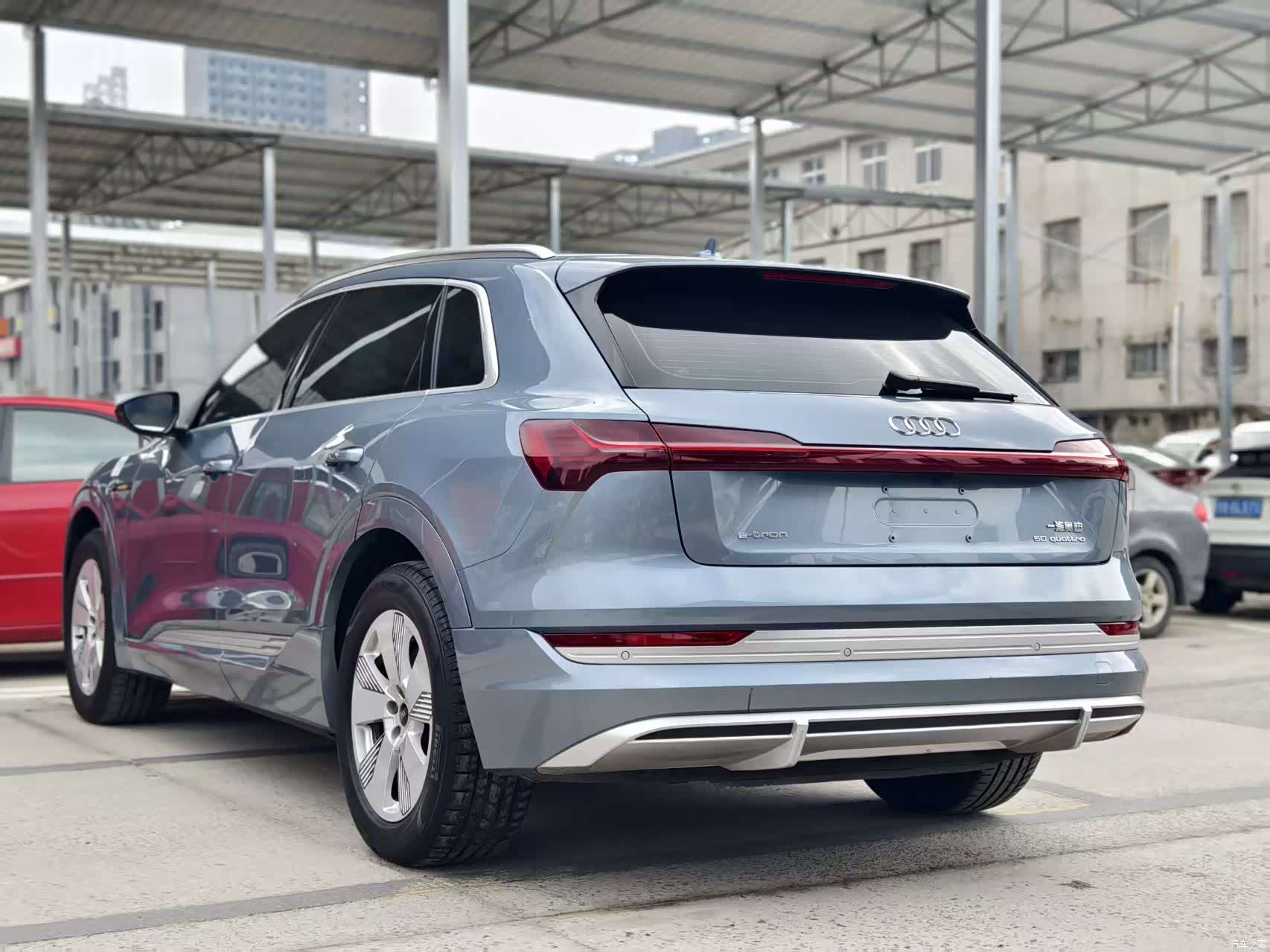 Audi e-tron, 2025 7