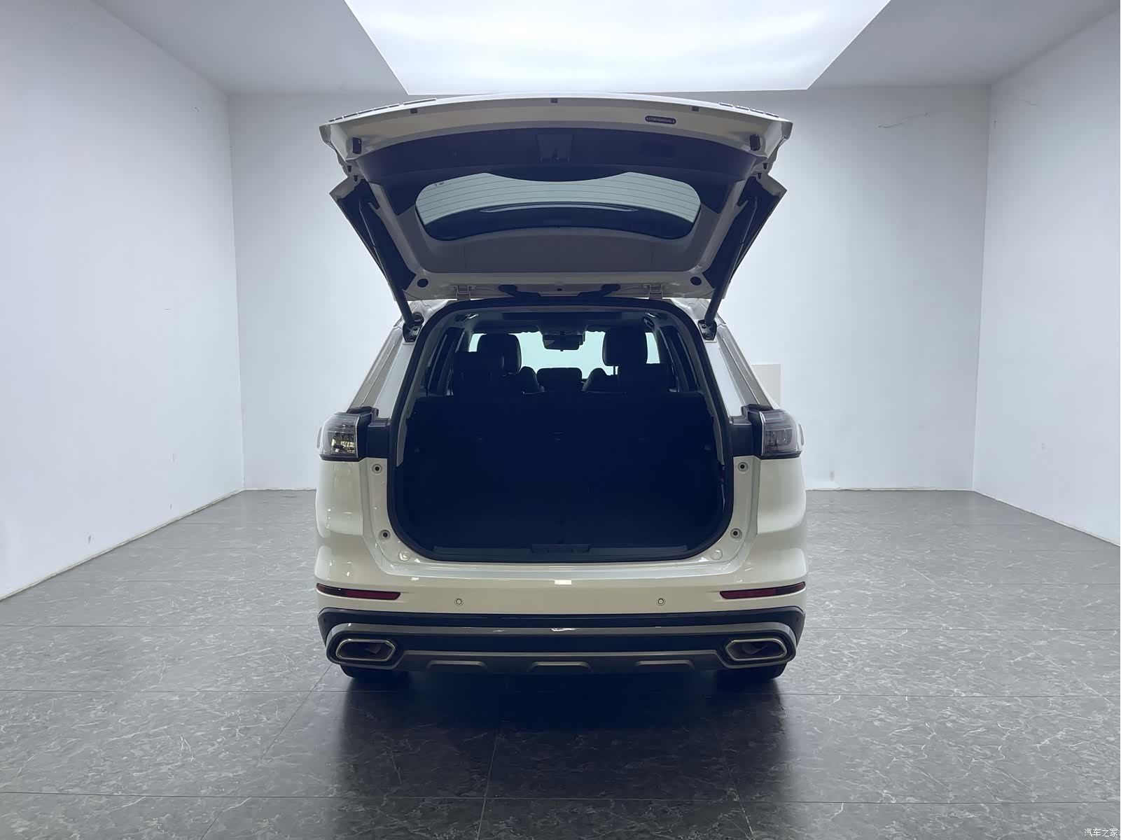 Chery Tiggo 8 Plus, 2022 все фото