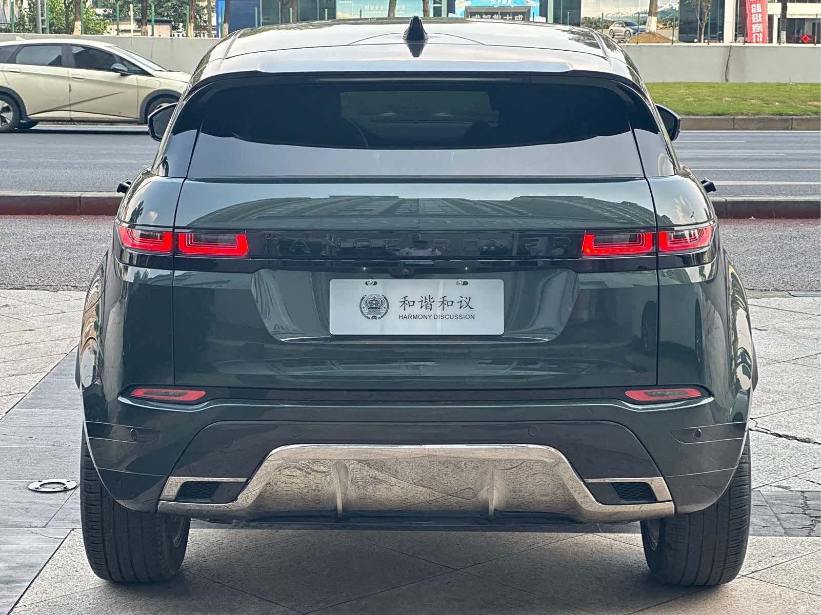 Land Rover Range Rover, 2023 все фото