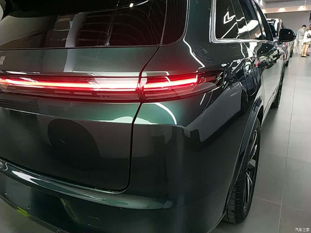 Li Auto L7, 2023 8