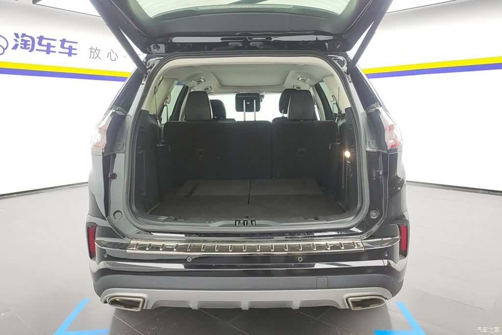 Ford Edge, 2022 4