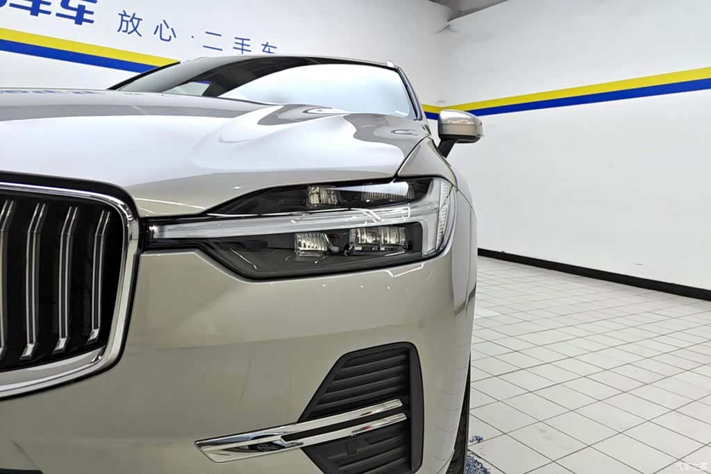 Volvo XC60, 2024 все фото