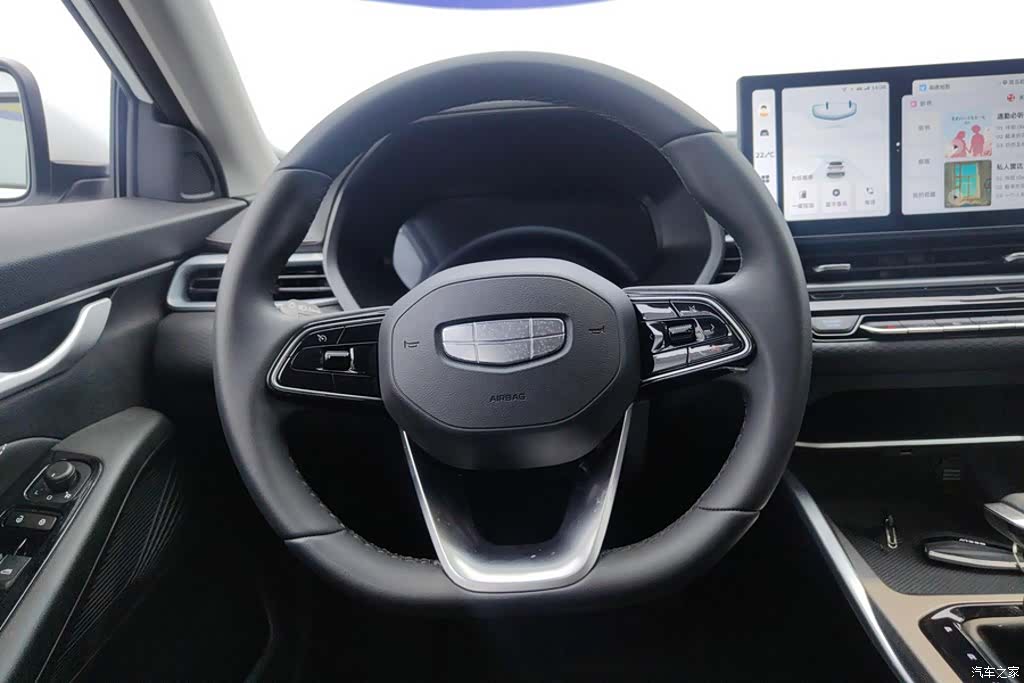 Geely Emgrand, 2025 15