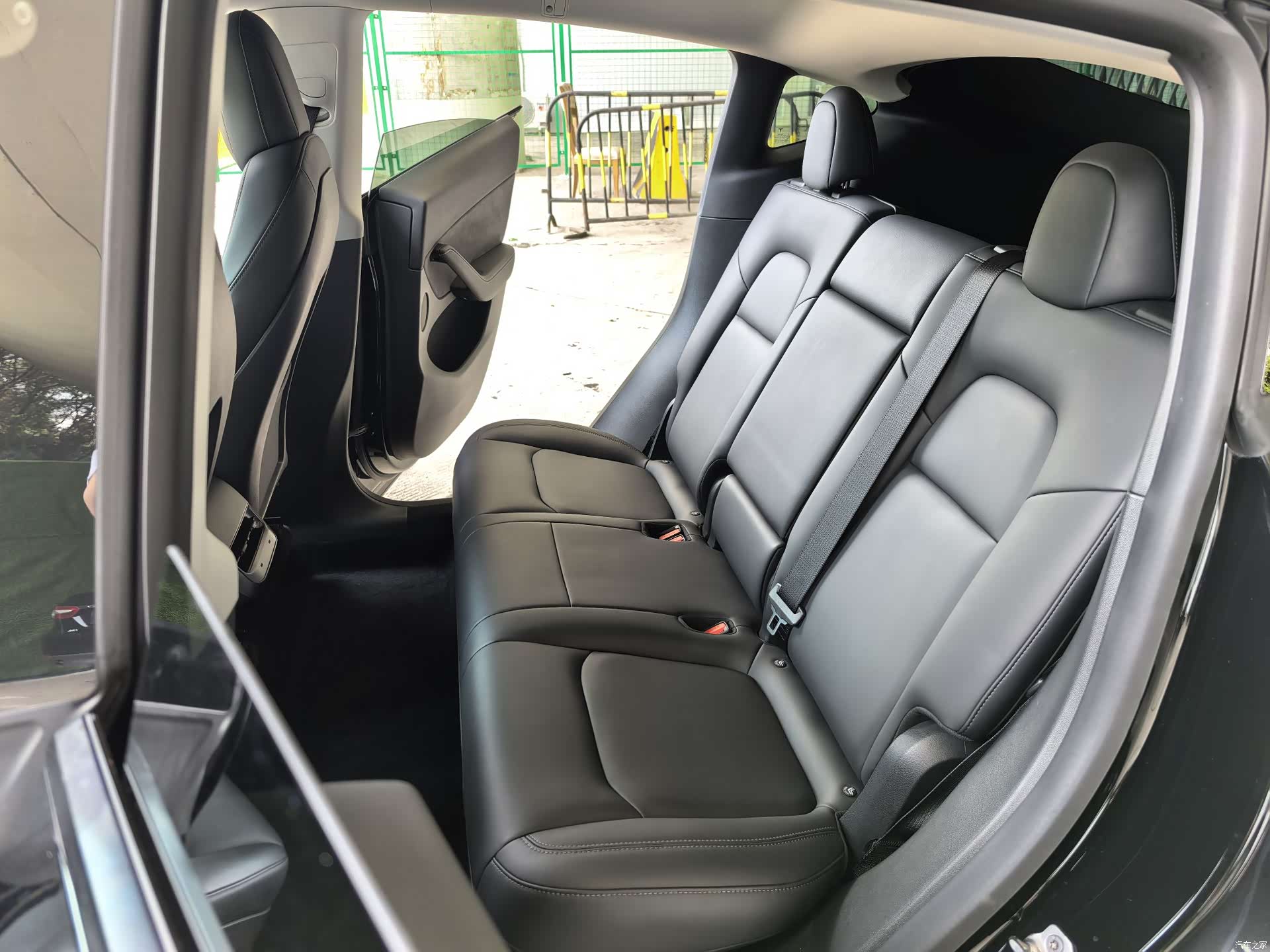 Tesla Model Y, 2021 8