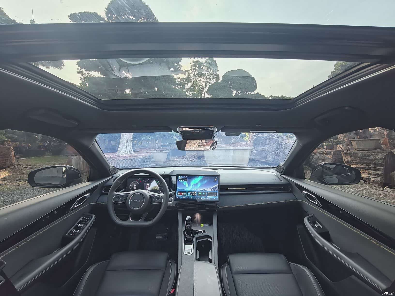 Lynk & Co 02, 2024 12