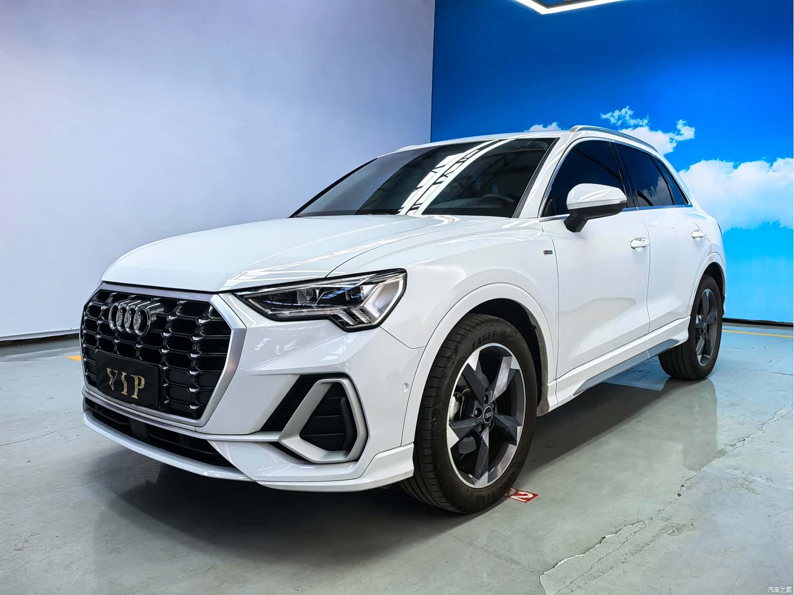 Audi Q3, 2022 3