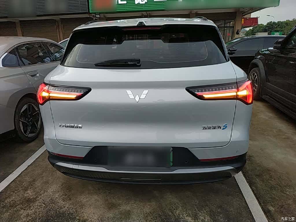 Wuling Starlight, 2024 6