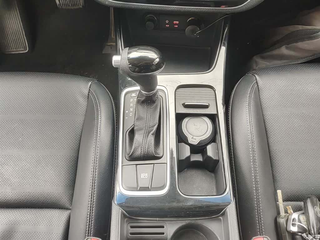 Kia K4, 2015 14