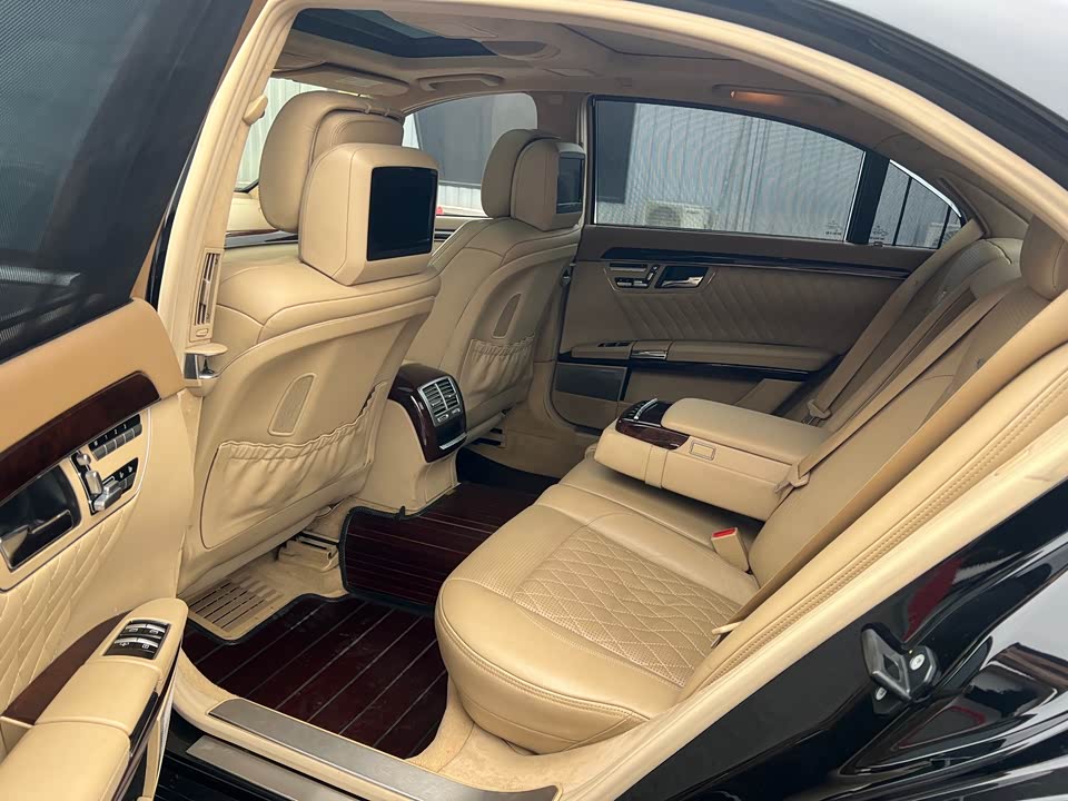 Mercedes-Benz S-class AMG