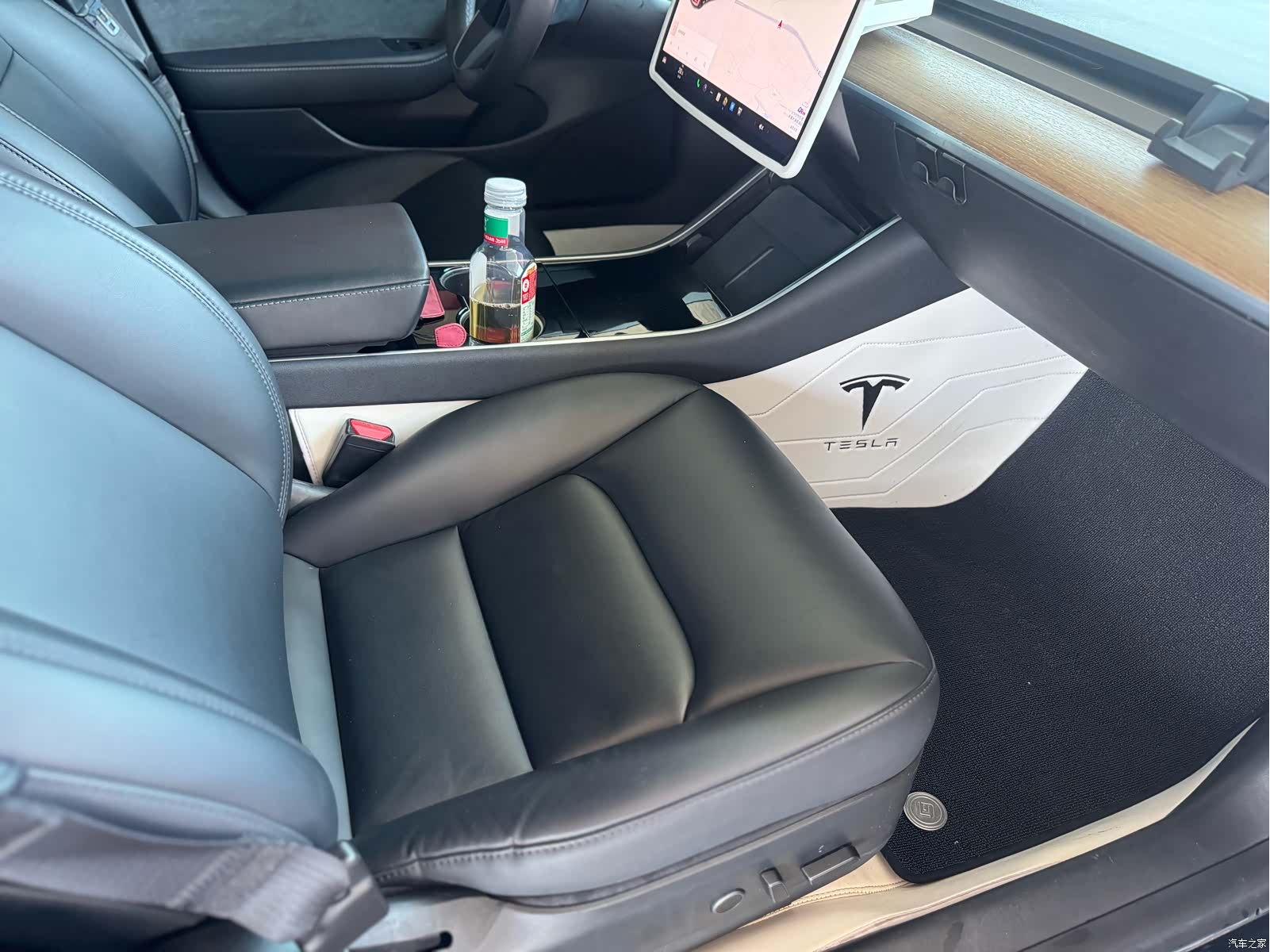 Tesla Model 3, 2020 14