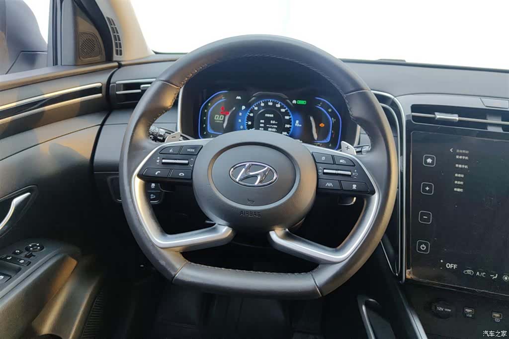 Hyundai Tucson L, 2024 15