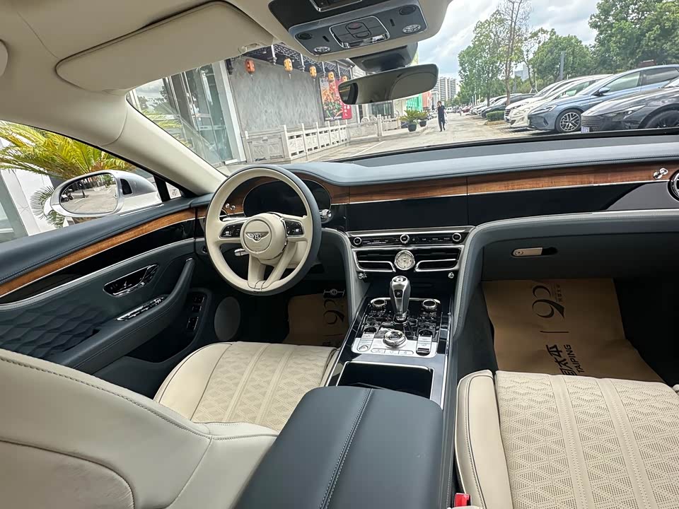 Bentley Flying spur Bentley Flying spur