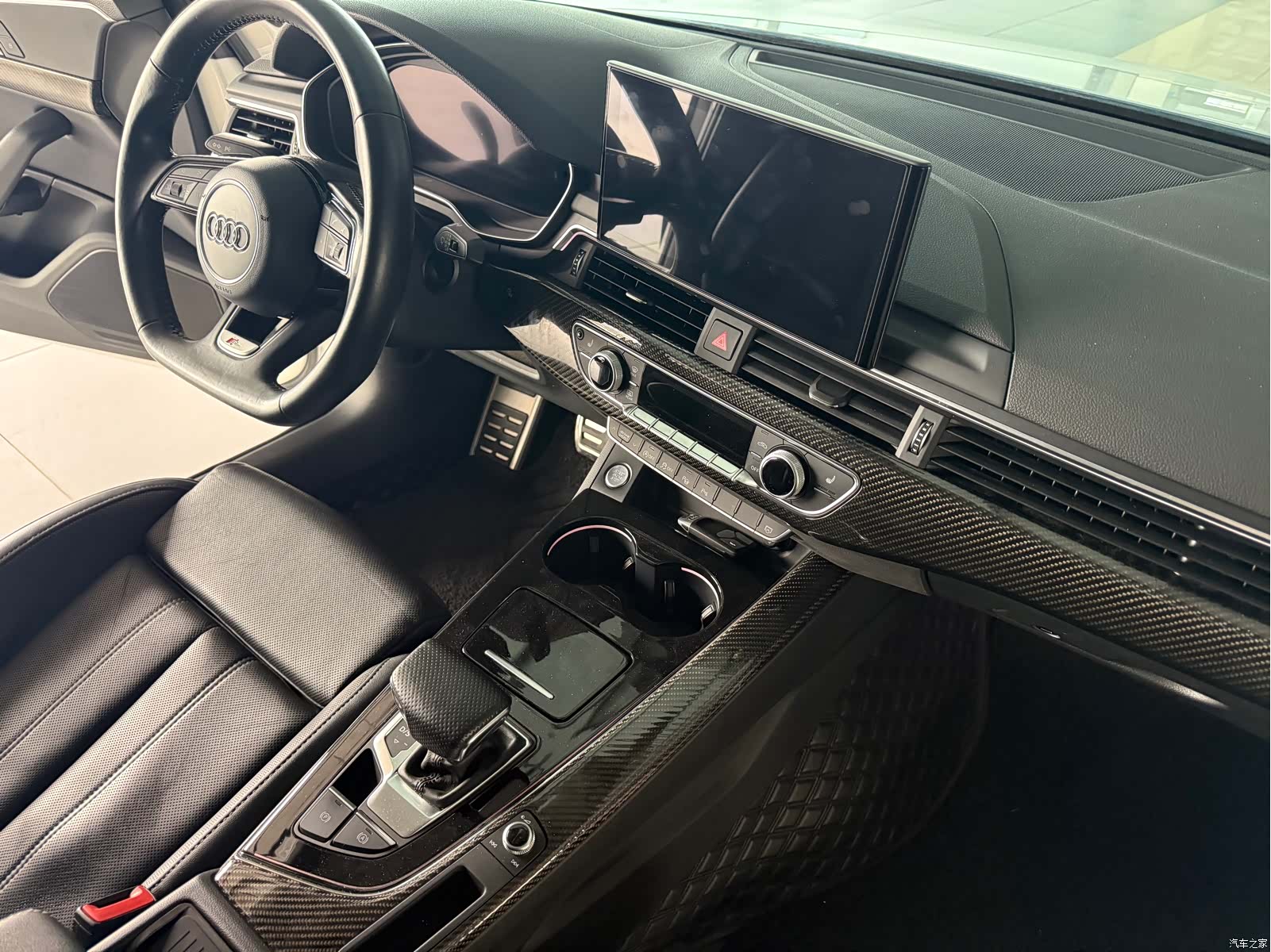 Audi A4L, 2021 12
