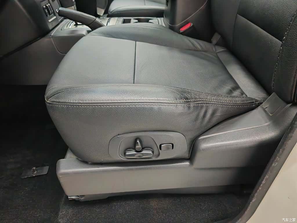 Mitsubishi Pajero, 2014 20