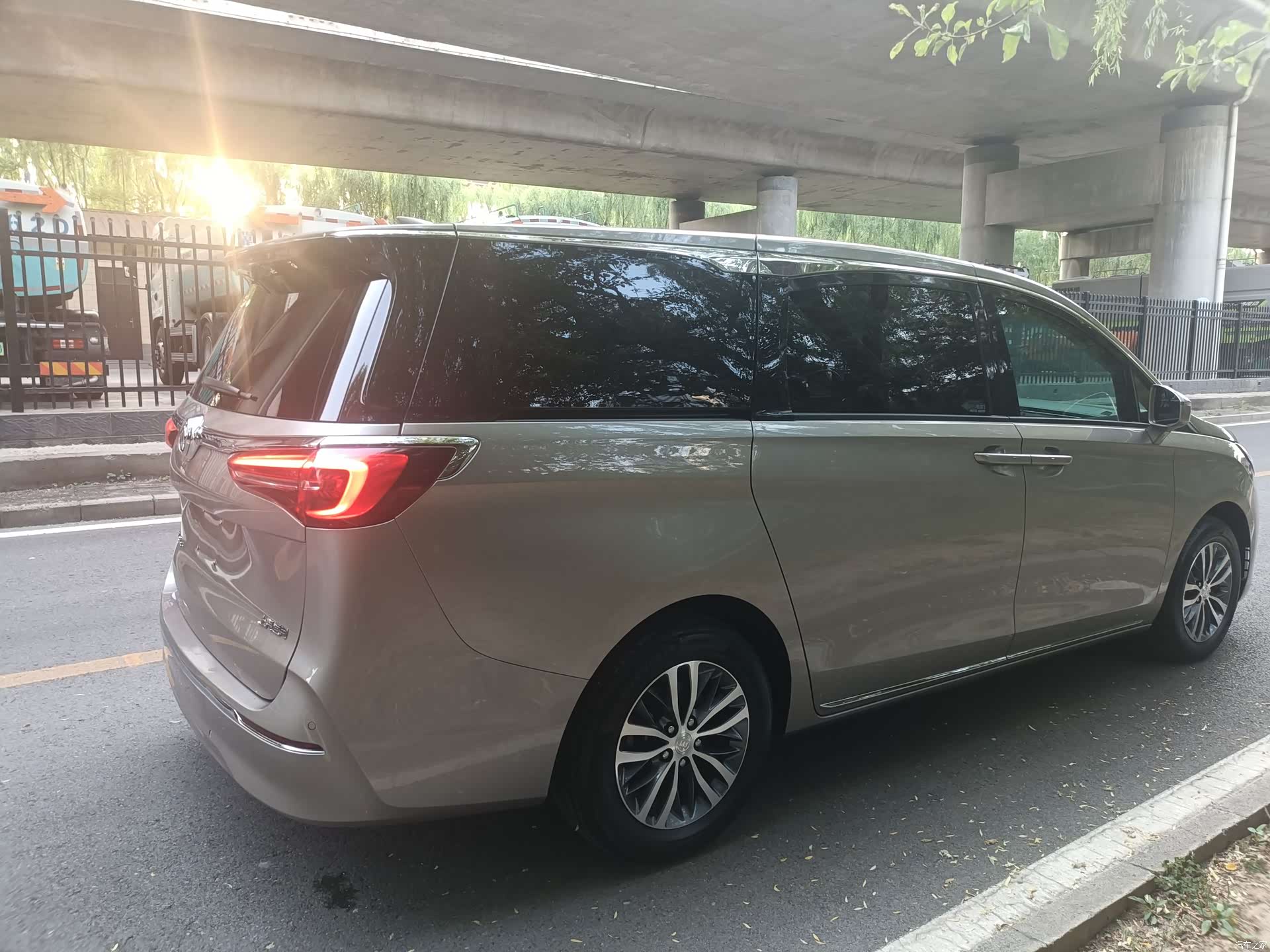 Buick GL8, 2023 15