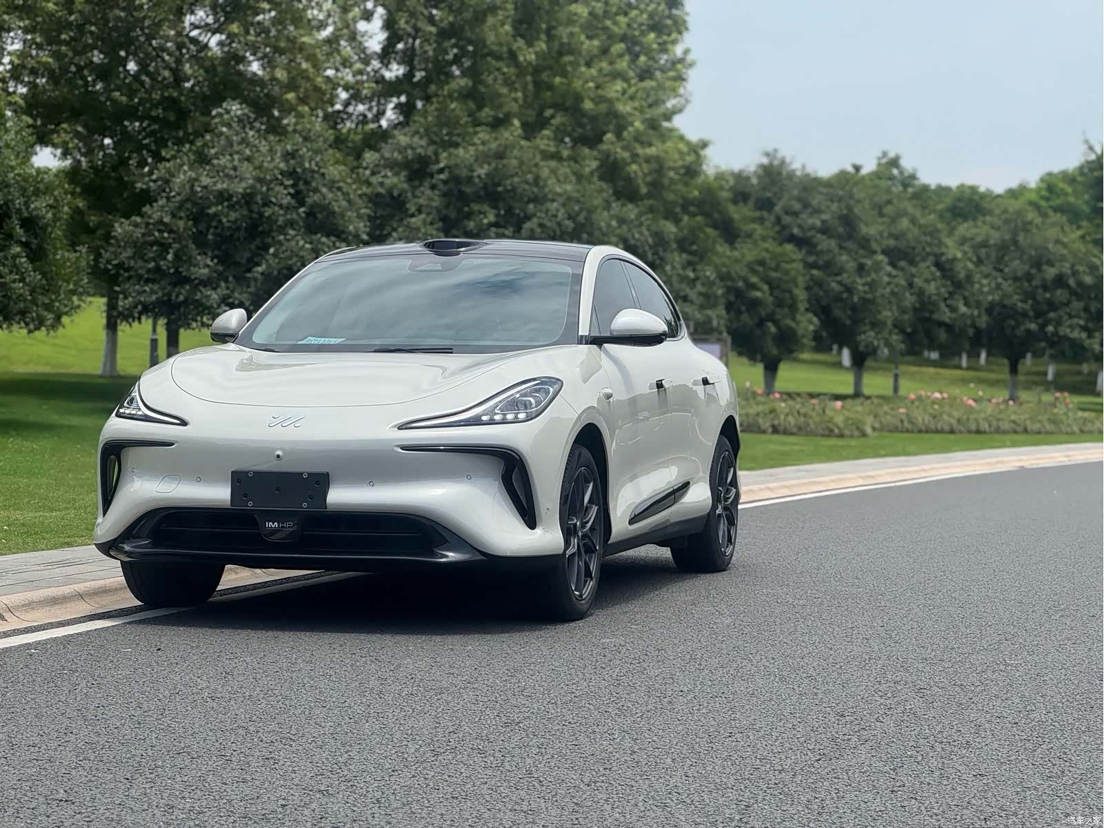 IM Motors LS6, 2024 1