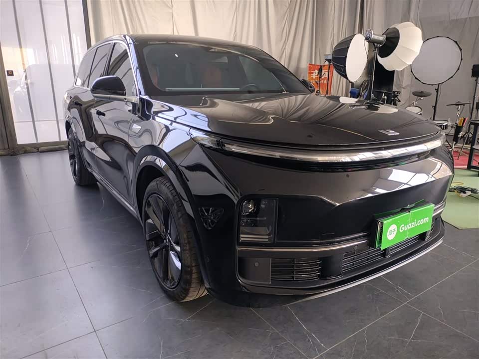 Li Auto Ideal L8