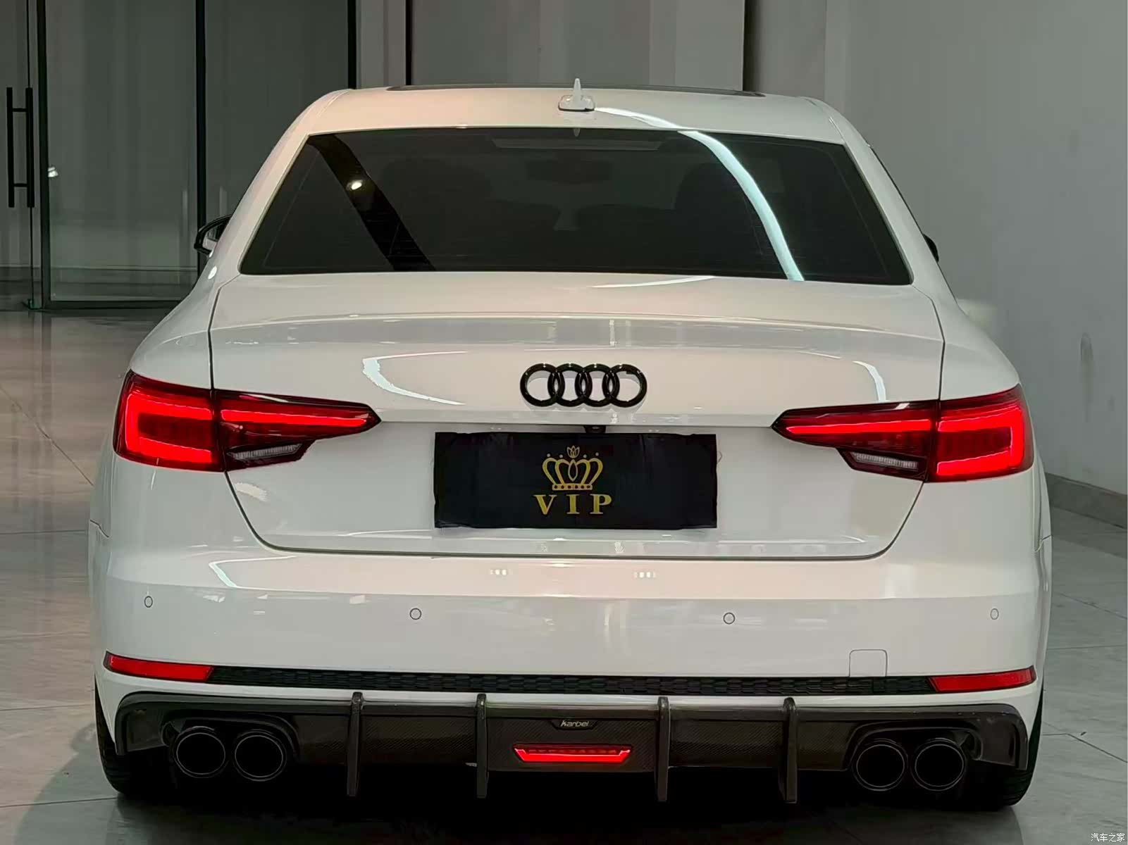 Audi A4L, 2019 8