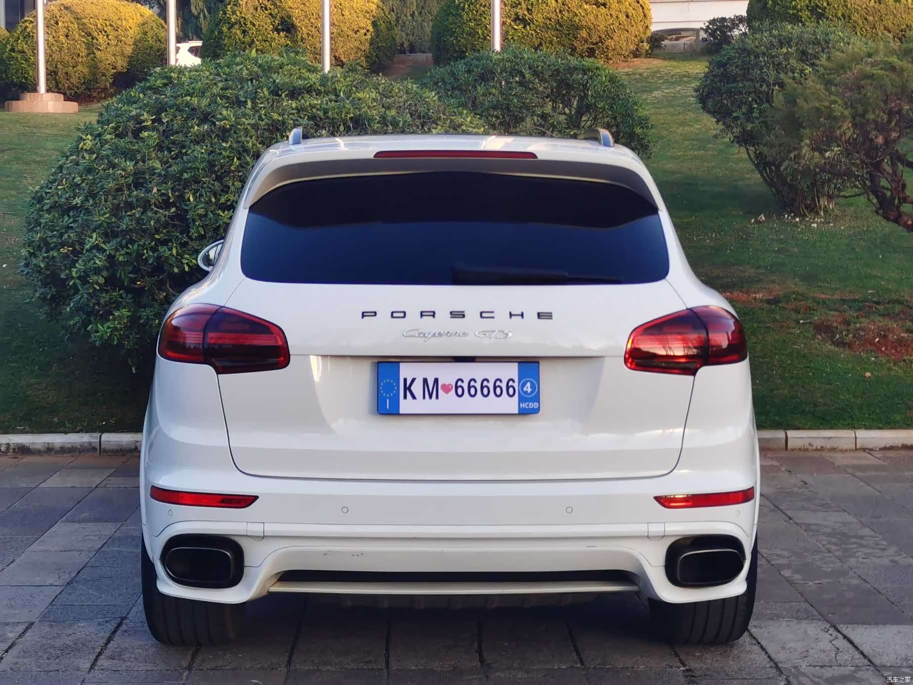 Porsche Cayenne, 2015 9