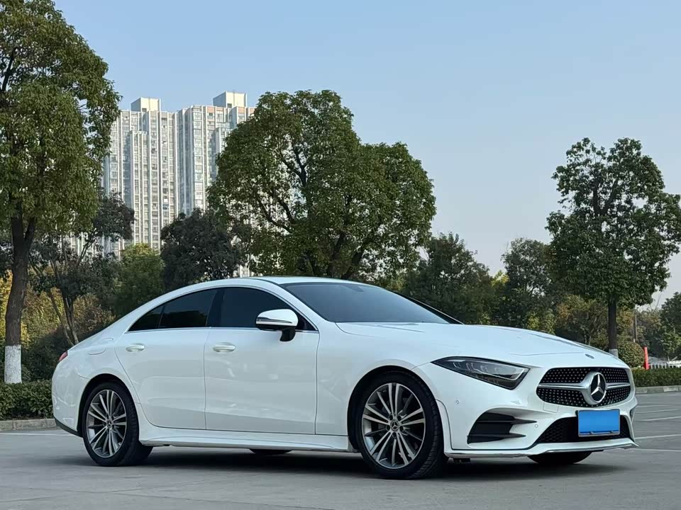 Mercedes-Benz CLS
