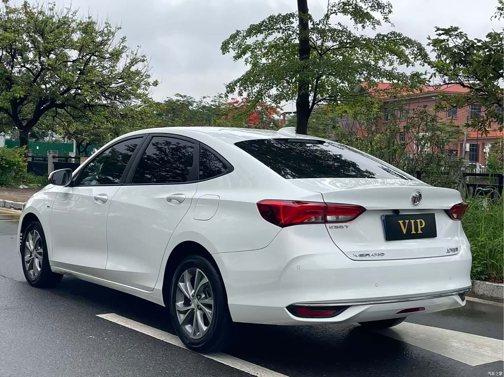 Buick Verano, 2023 9