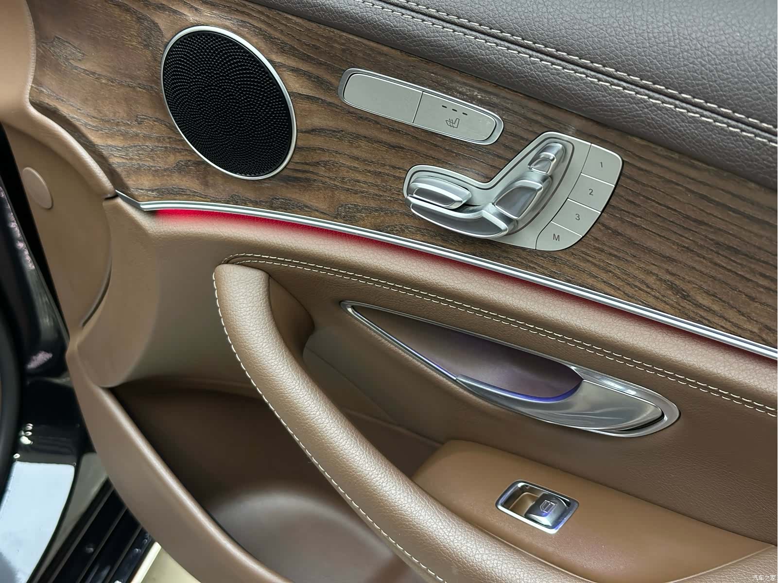 Mercedes-Benz E-Class, 2021 15