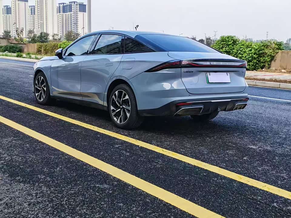 Geely Galaxy Galaxy L6