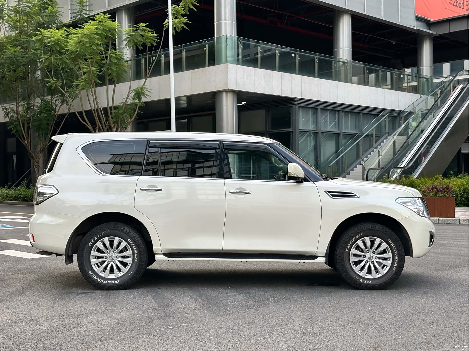 Nissan Patrol, 2017 7