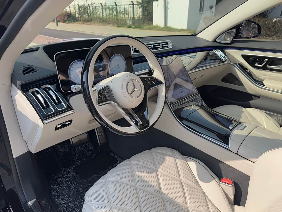 Mercedes-Benz Maybach S-class