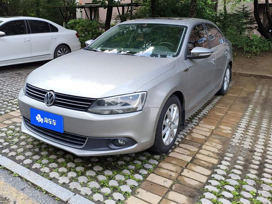 Volkswagen Sagitar