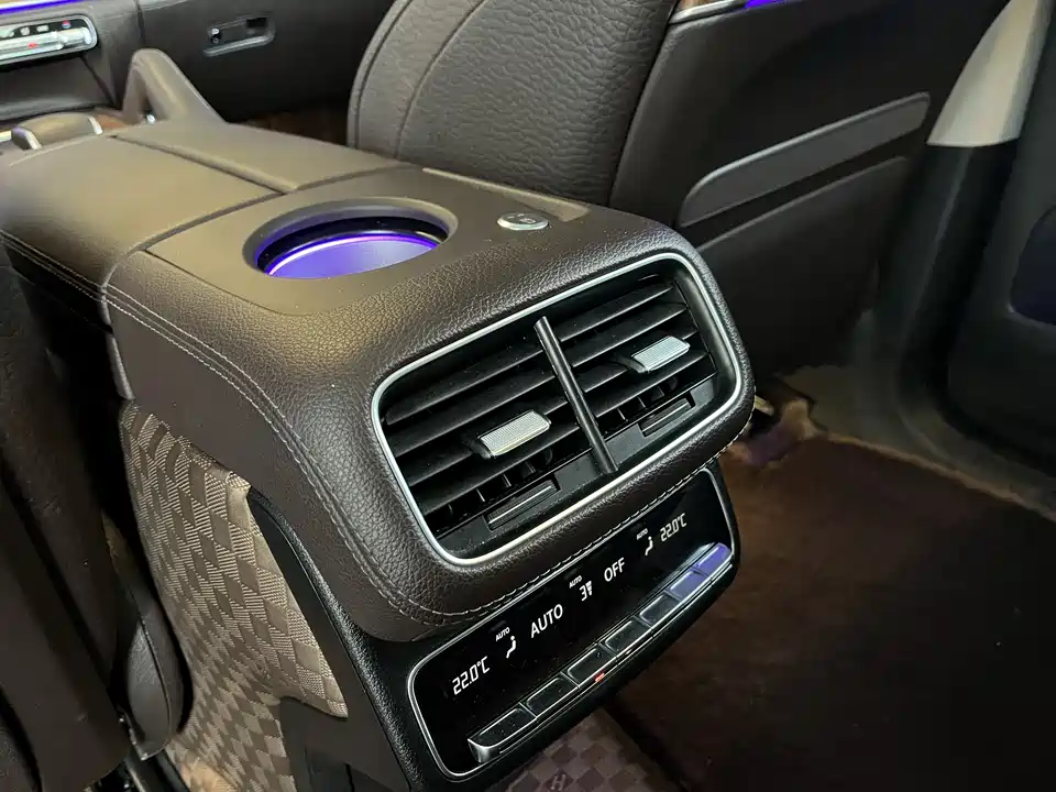 Mercedes-Benz GLS Mercedes-Benz GLS