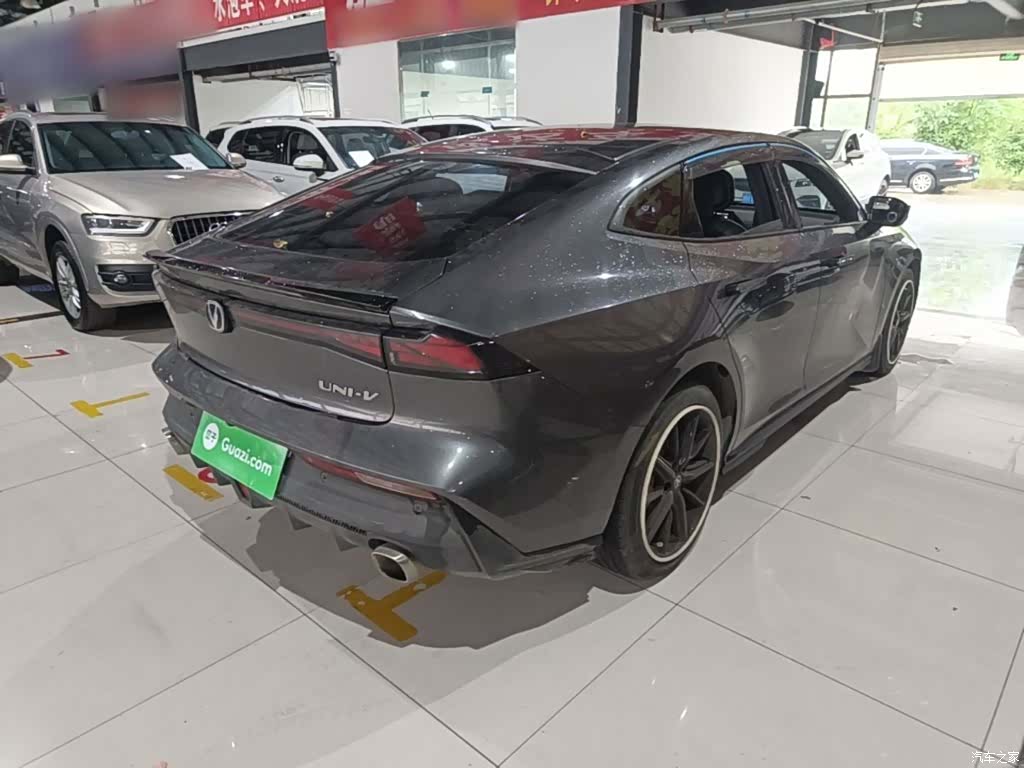 Changan UNI-V, 2022 7