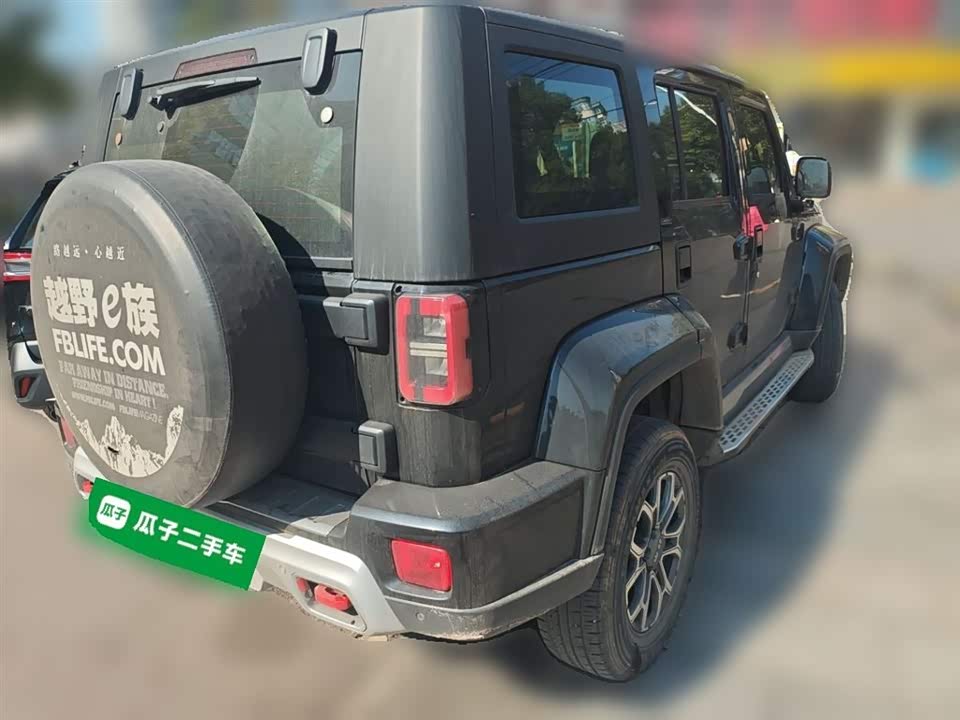Beijing BJ40