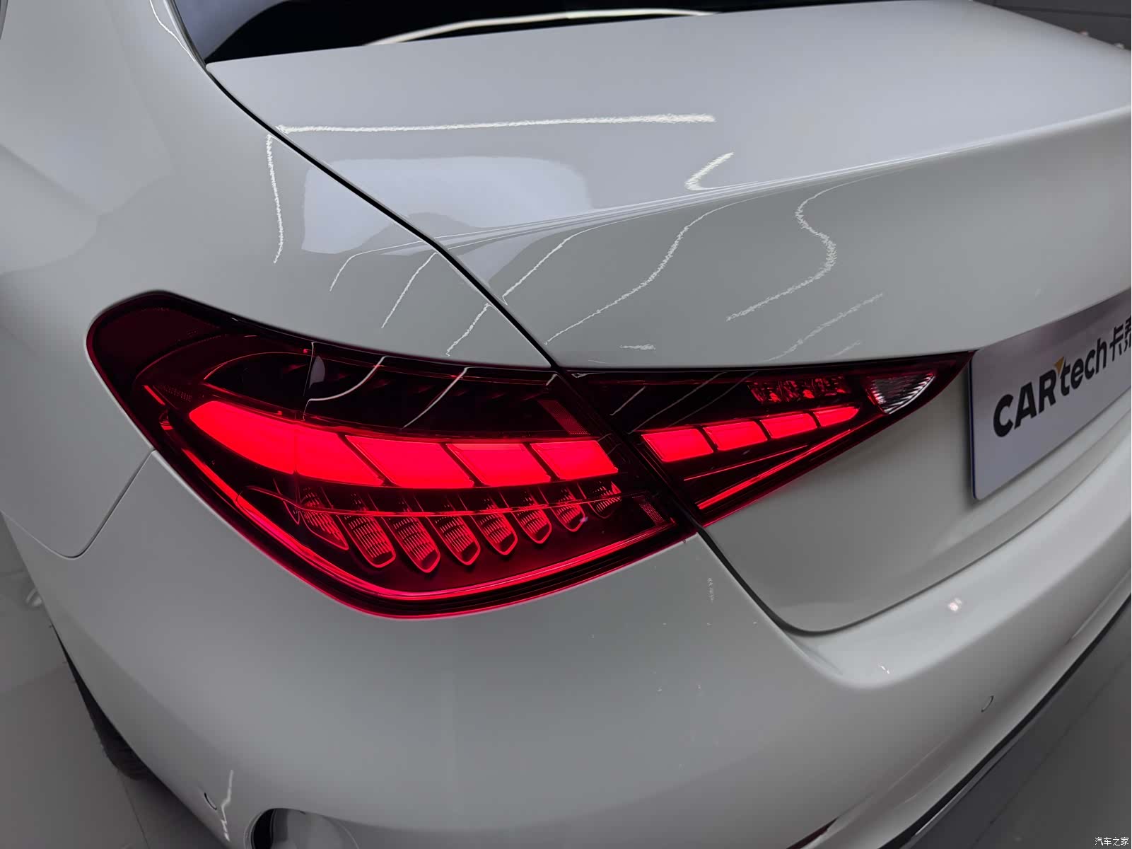 Mercedes-Benz C-Class, 2024 11