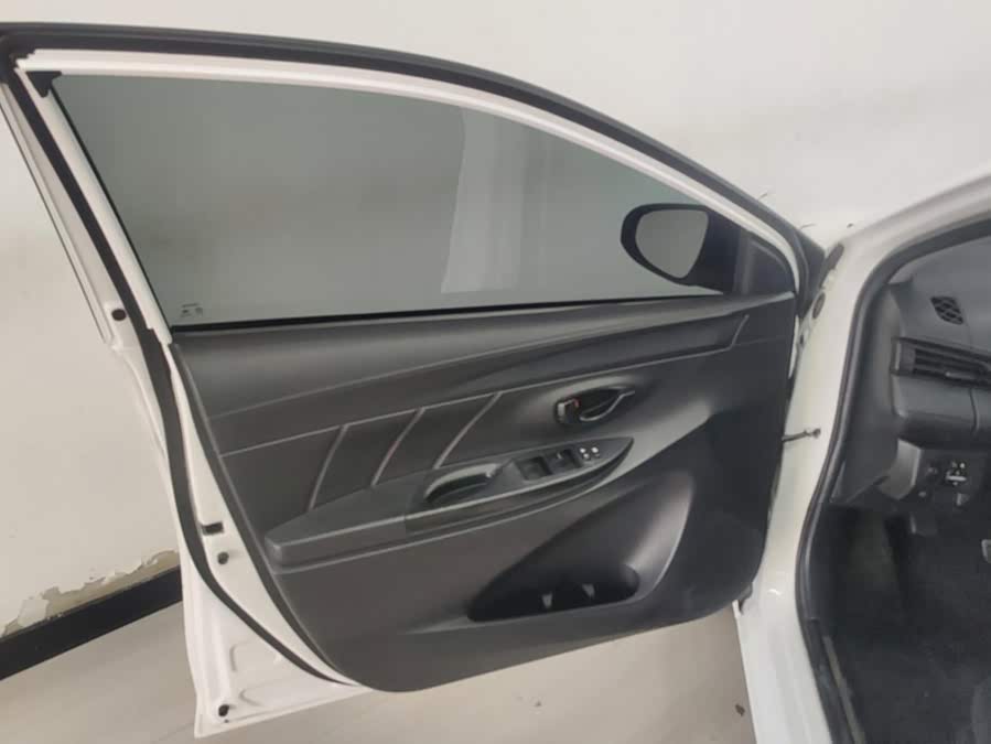 Toyota YARiS L 2019, фото 7