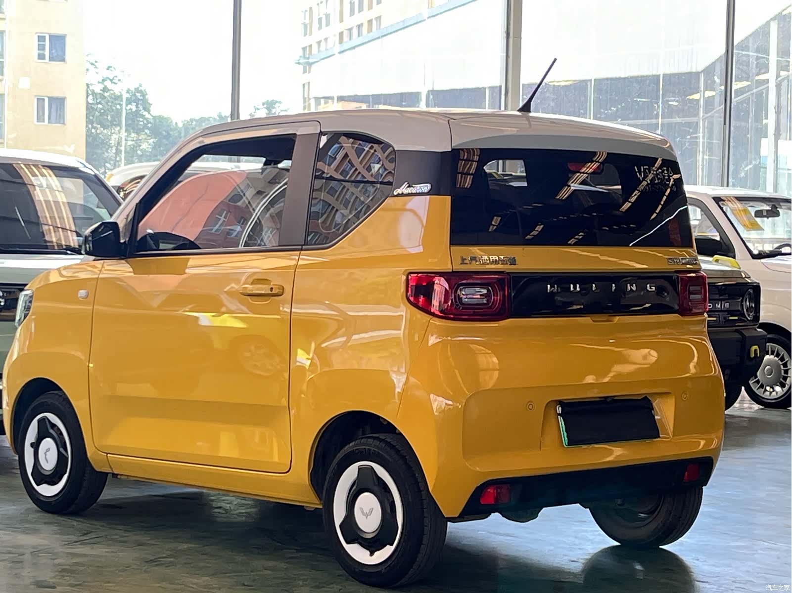 Wuling MINIEV, 2023 4