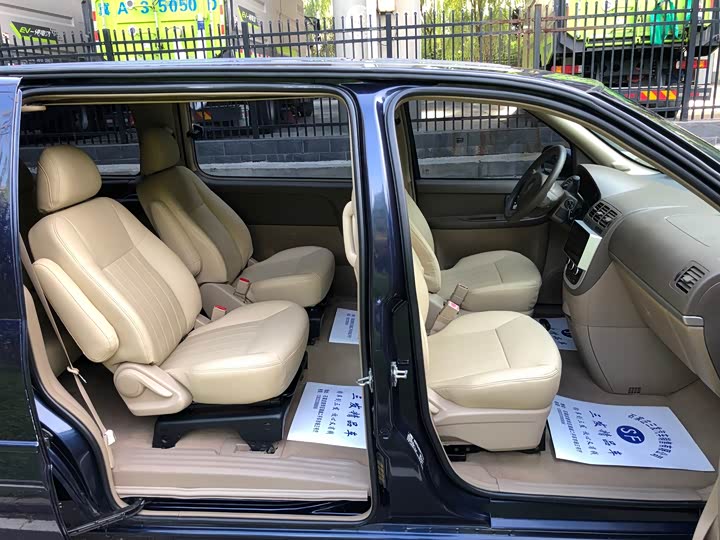 Buick GL8 2014 2.4L jing dian ban