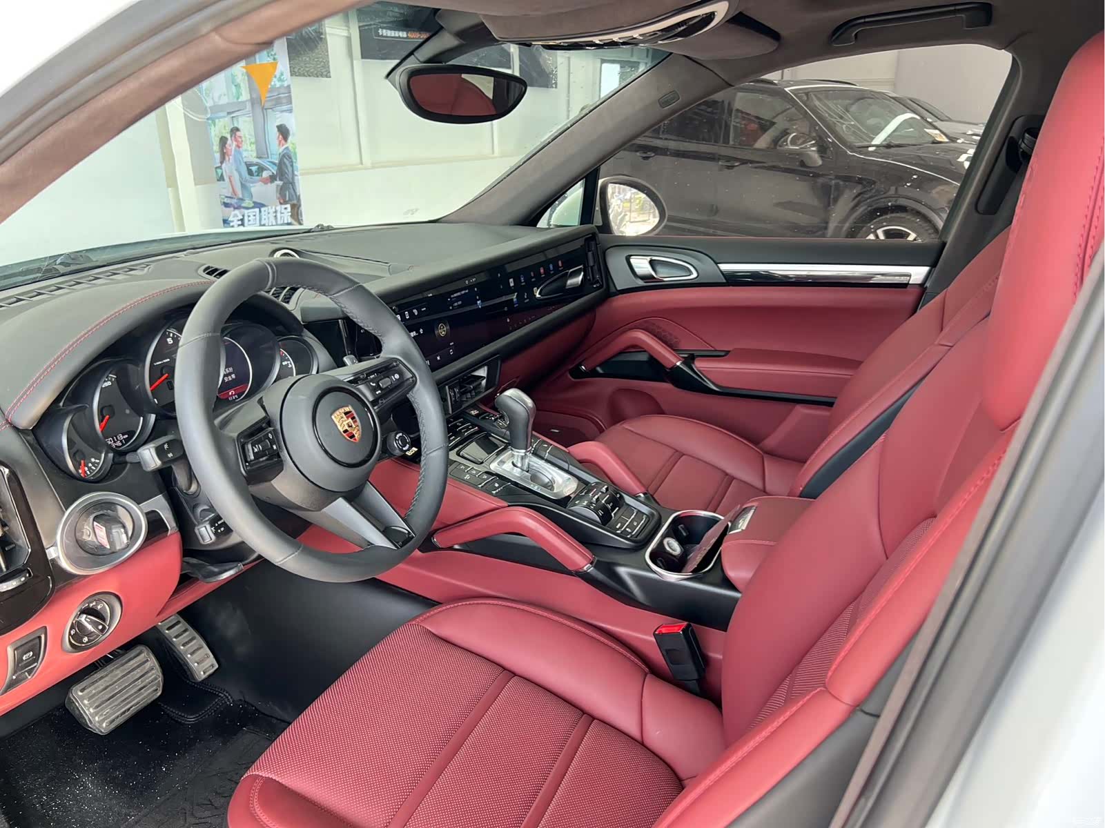 Porsche Cayenne, 2012 7