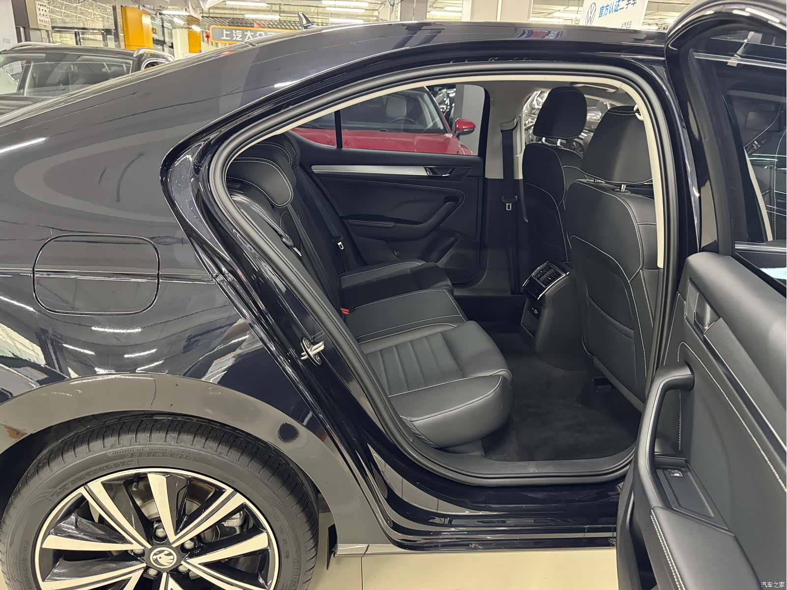 Skoda Superb, 2024 12