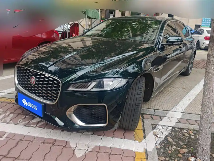 Jaguar XFL Jaguar XFL