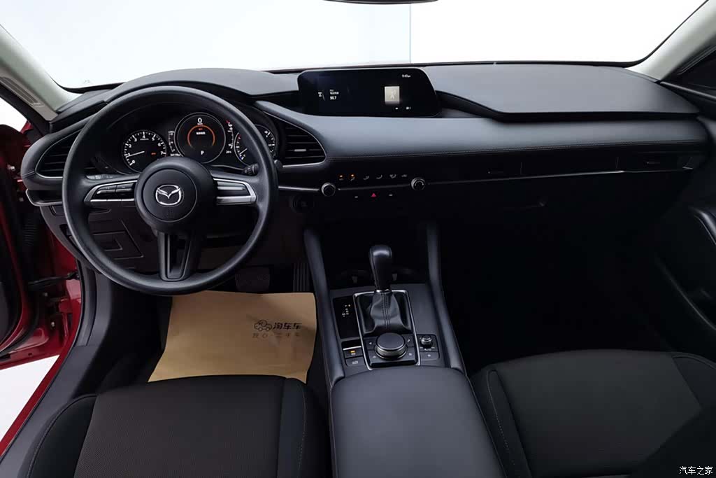 Mazda Mazda3, 2022 12